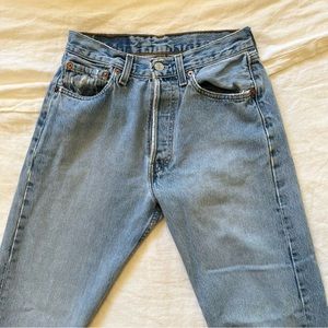 Vintage Light wash Levi’s 501 Jeans